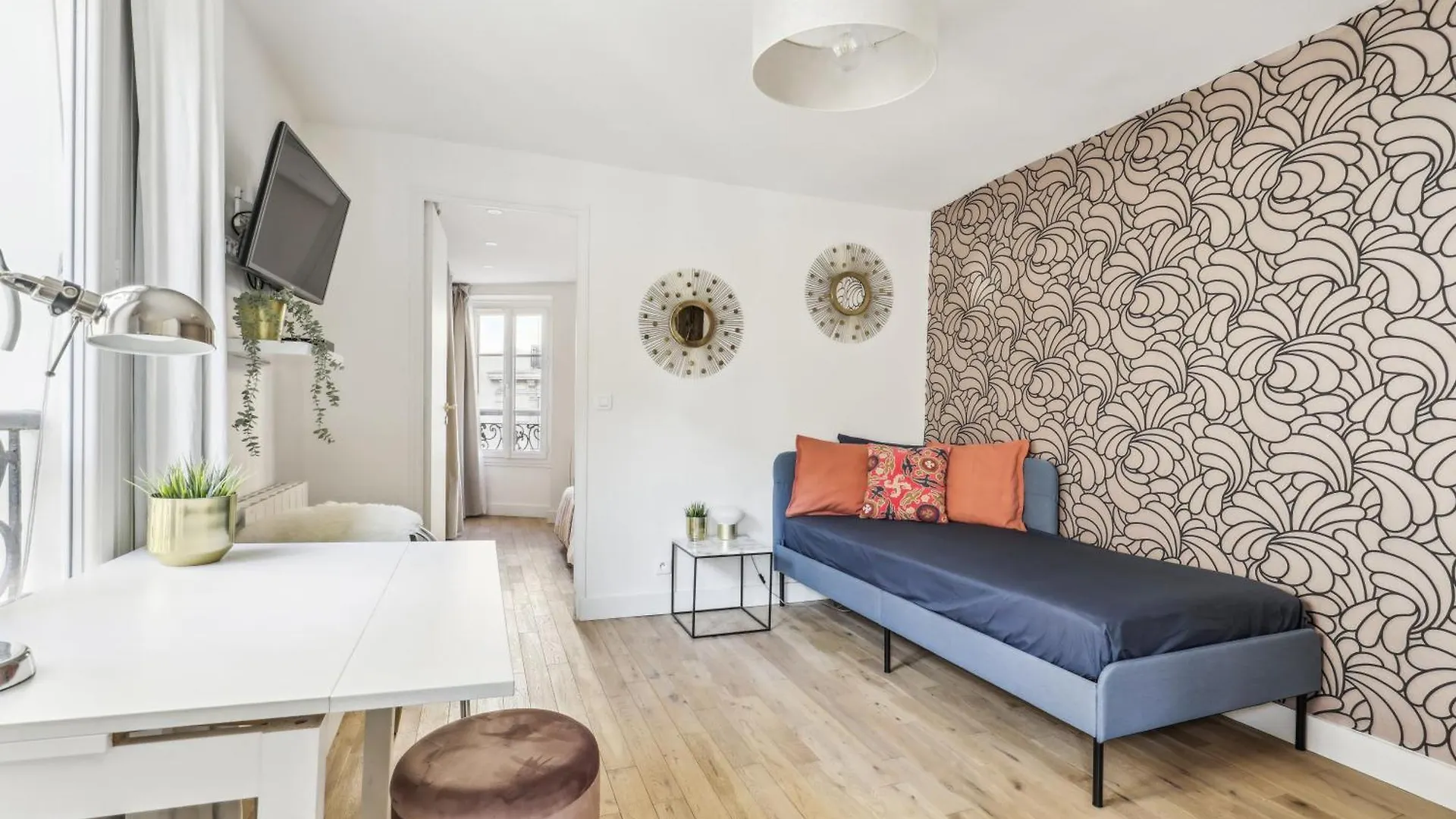 Luxury Near Le Marais Apartment *